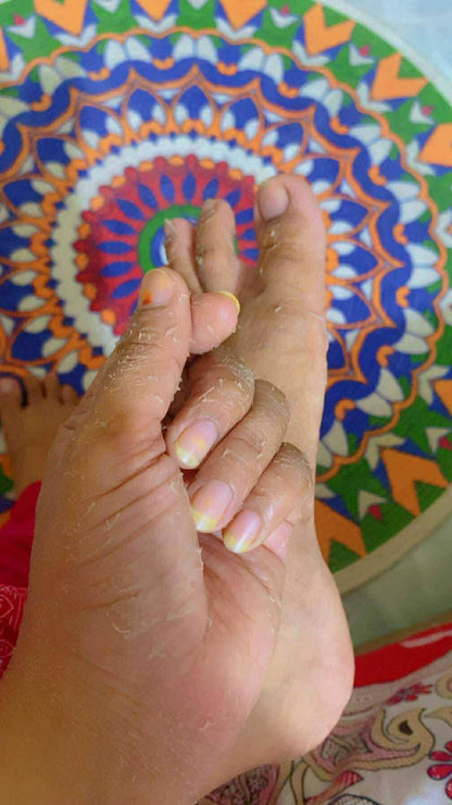 Exfoliating Cleansing Hand Mask